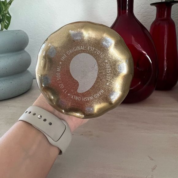 Gold Swell Stainless Steel Insulated Water Bottle - Picture 7 of 7